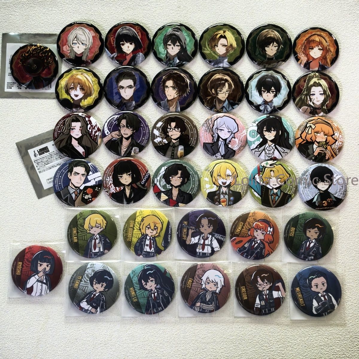 Anime Merchandise In Japanese - منتجات يابانية رسمية: شارة معدنية قابلة