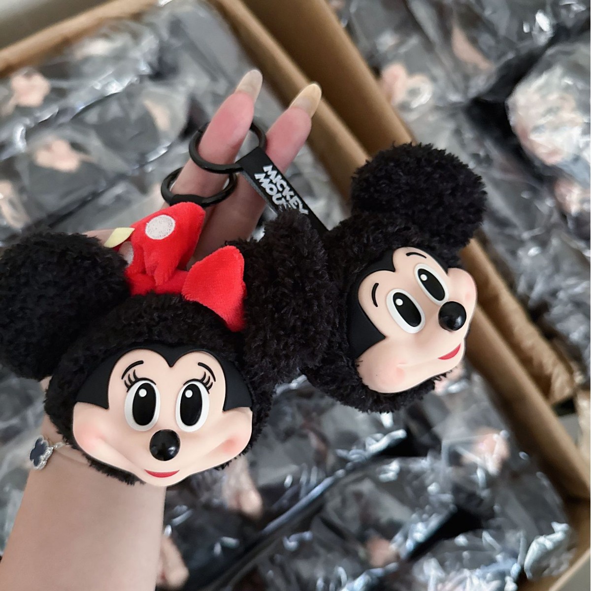 ميكي ميني أفخم دمية المفاتيح ل - مراجعة Anime Merchandise Gift وسعره