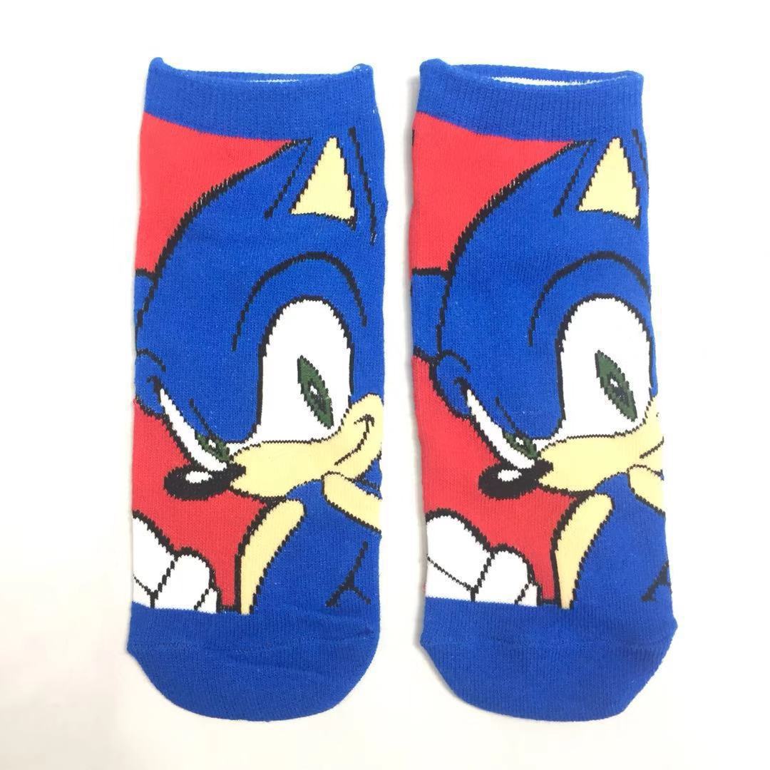 جوارب أنمي يابانية بتصميم سوني - مراجعة Anime Merchandise In Japanese وسعره