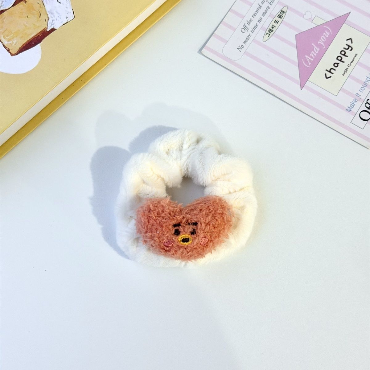 ربطة شعر على شكل دمية BT21 الك - مراجعة Anime Merchandise Gift وسعره