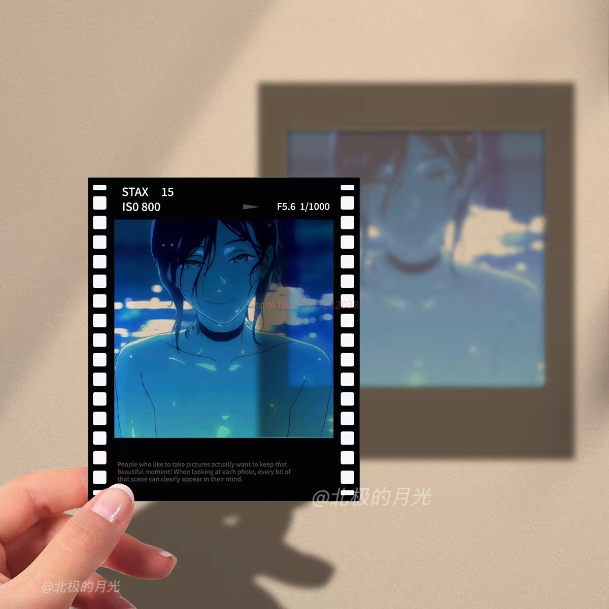 بطاقة هولوغرافية شفافة بتصميم  - مراجعة Anime Merchandise For Men وسعره
