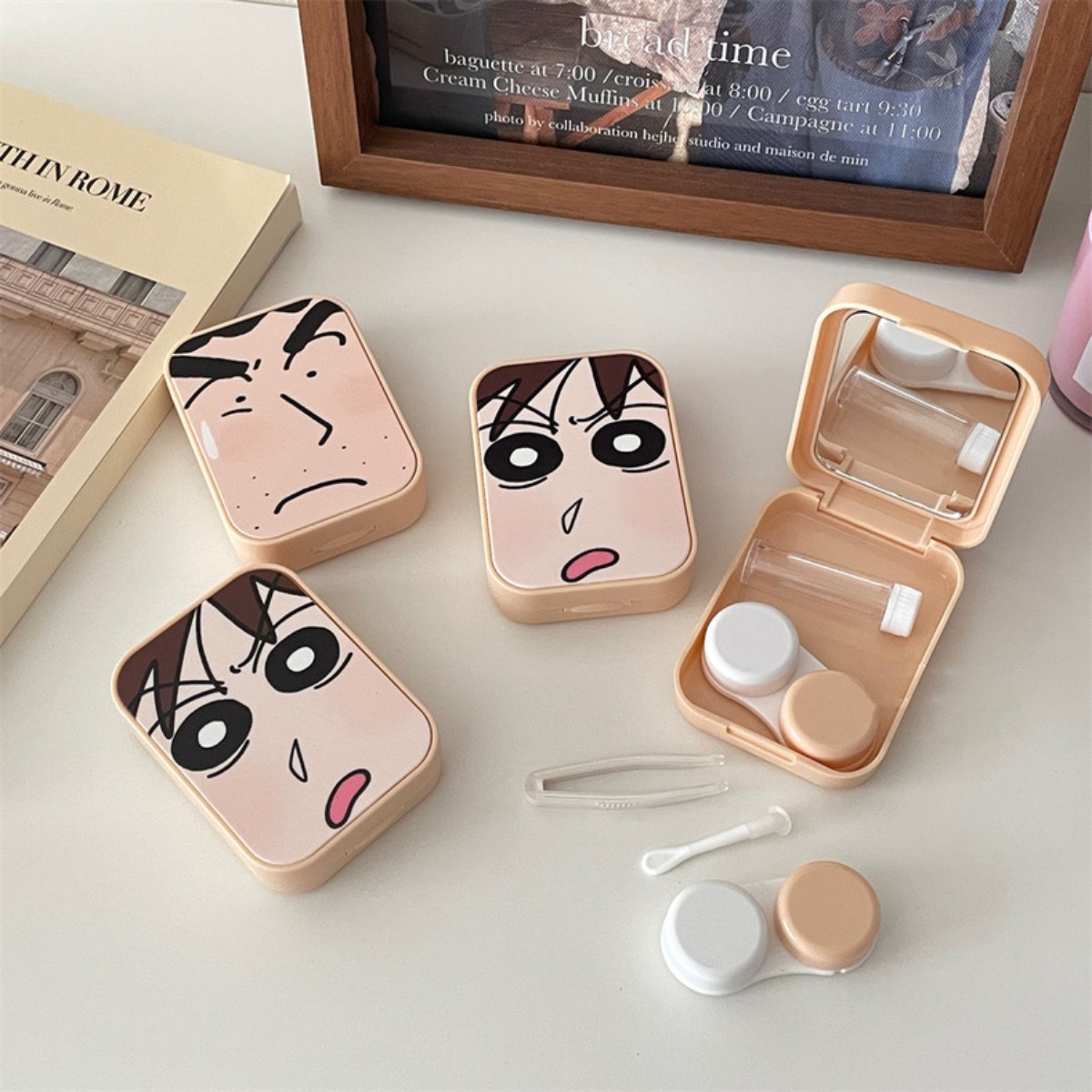 علب عدسات لاصقة جديدة بتصميم ش - مراجعة Manga Storage Box وسعره
